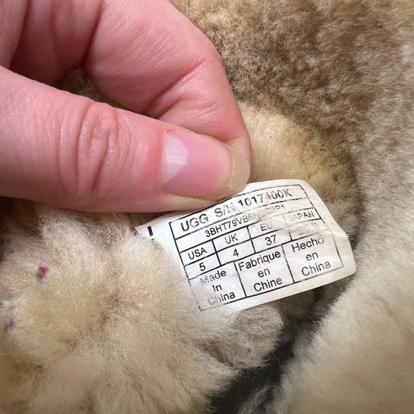 Ugg Bailey Botton womens size 5 - Picture 7 of 9